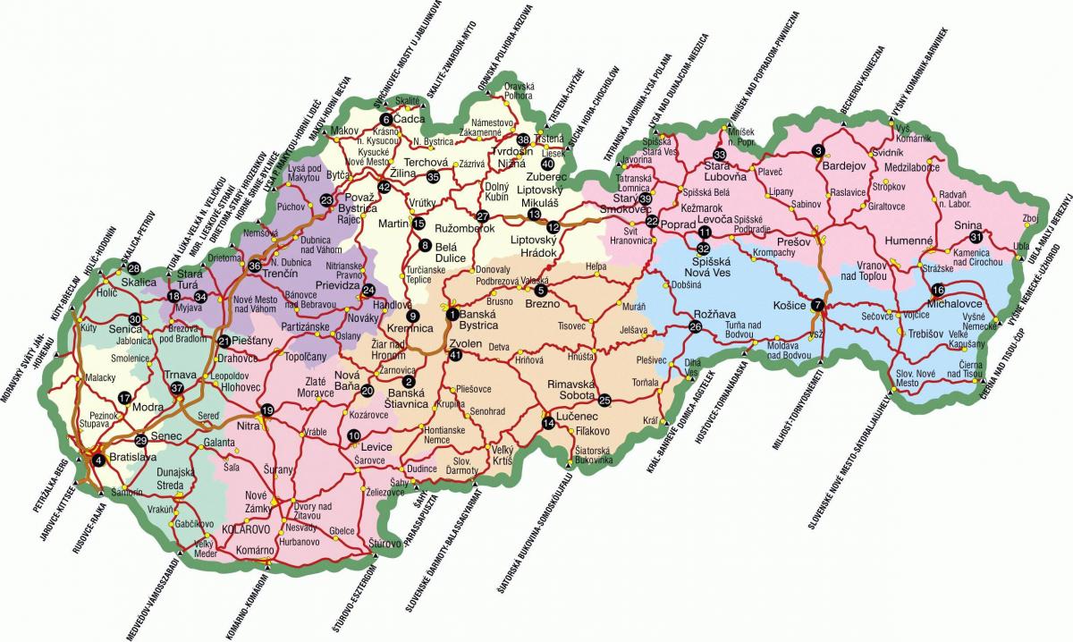 स्लोवाकिया में पर्यटकों के आकर्षण का नक्शा